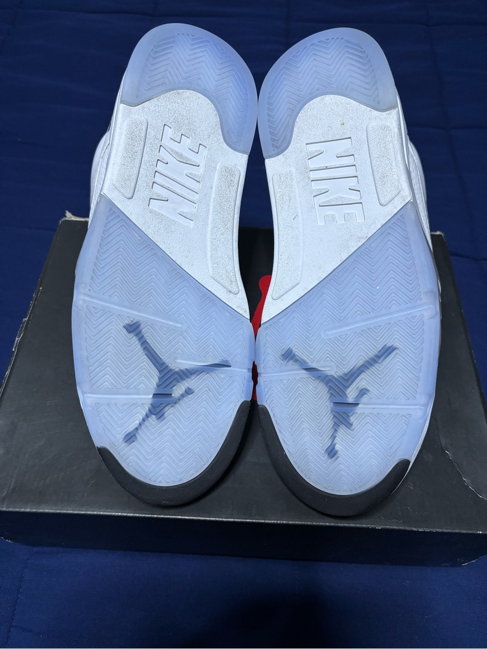 Jordan 5 Retro White Metallic 2026 Size 10.5 - Picture 5 of 9